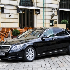 Latvijā pērn reģistrē 77 jaunas luksusa klases automašīnas