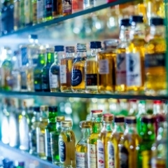 No 1.augusta stiprajam alkoholam būs mazāks akcīzes nodoklis  