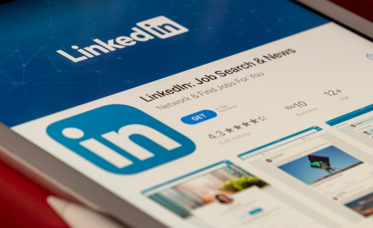 "LinkedIn" – profesionālais sociālais tīkls biznesam un mārketingam